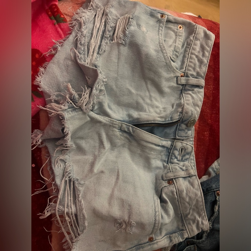 Garage ripped shorts